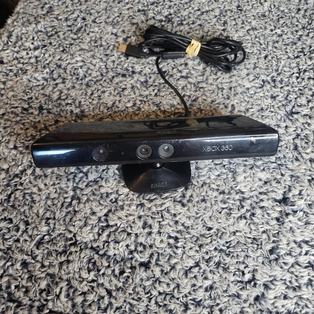 Microsoft Xbox 360 Kinect Sensor Bar Device - Black